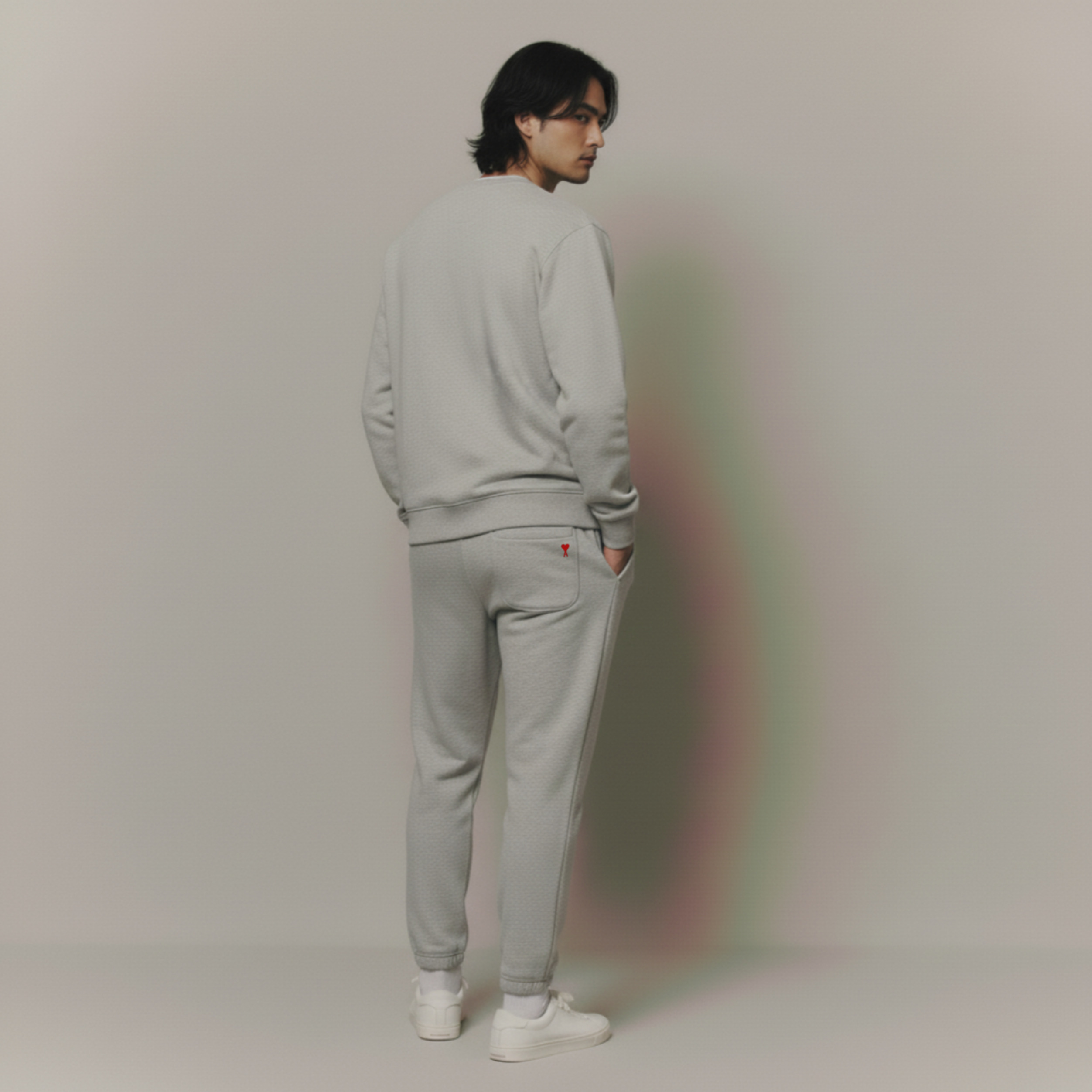 [AMI]아미 뒷포켓 하트 조거팬츠