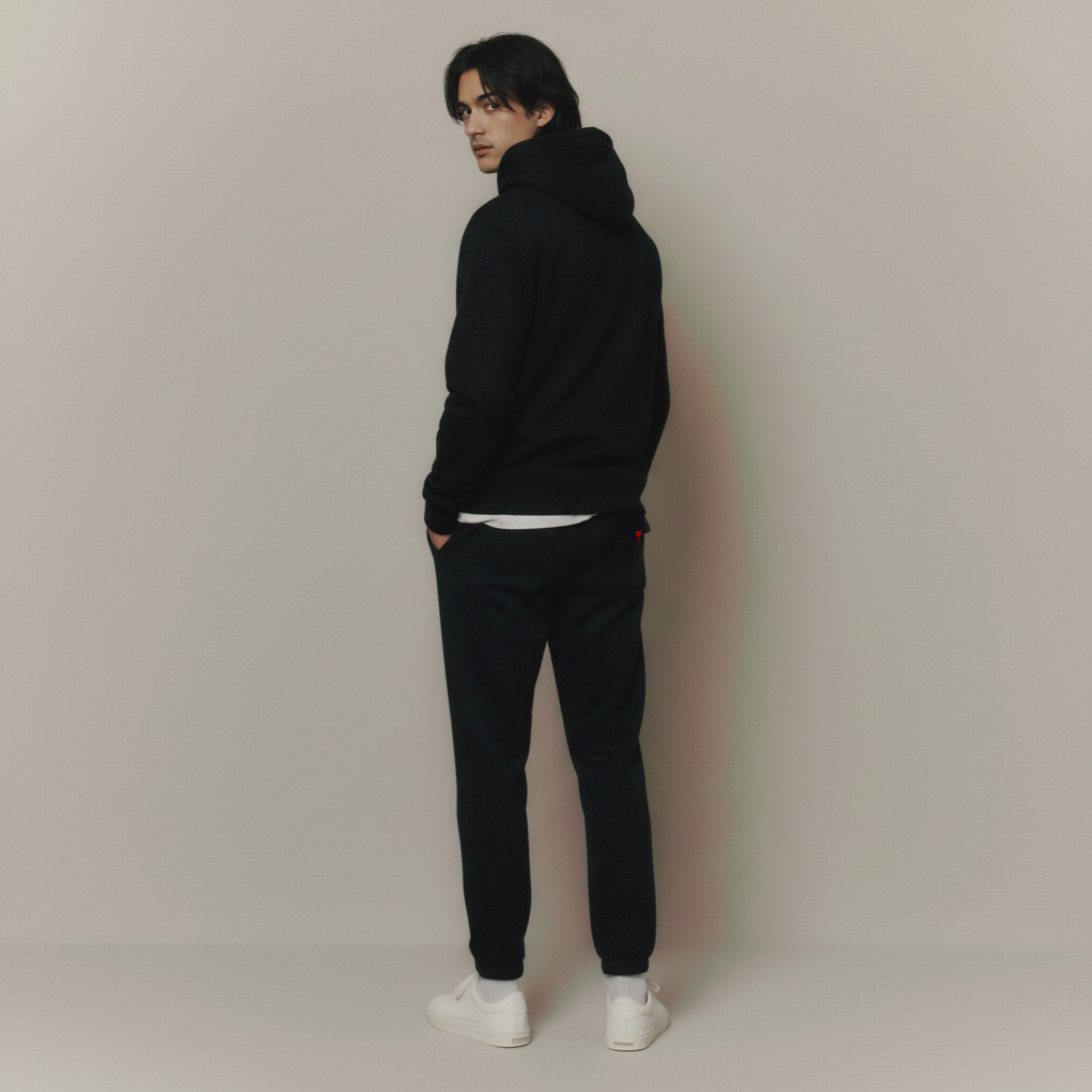 [AMI]아미 뒷포켓 하트 조거팬츠